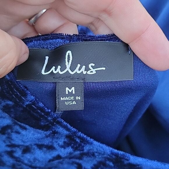 Lulu's cross front velvet dress size M - Picture 5 of 7